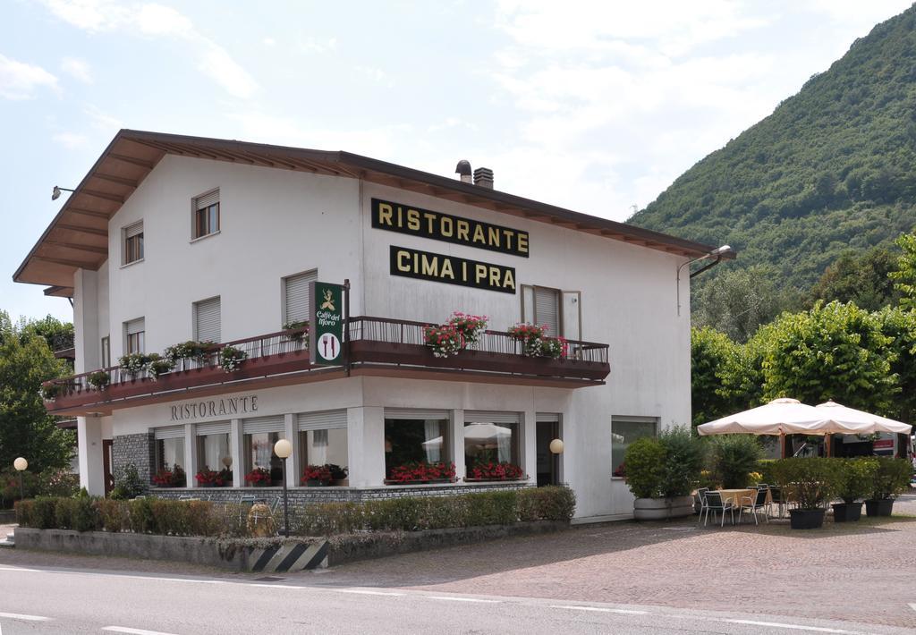 Albergo Ristorante Cima I Pra' Ponte nellʼAlpi Eksteriør bilde