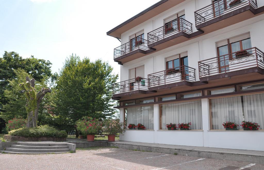 Albergo Ristorante Cima I Pra' Ponte nellʼAlpi Eksteriør bilde